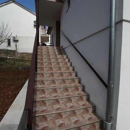 Vinogradi Elez Apartment